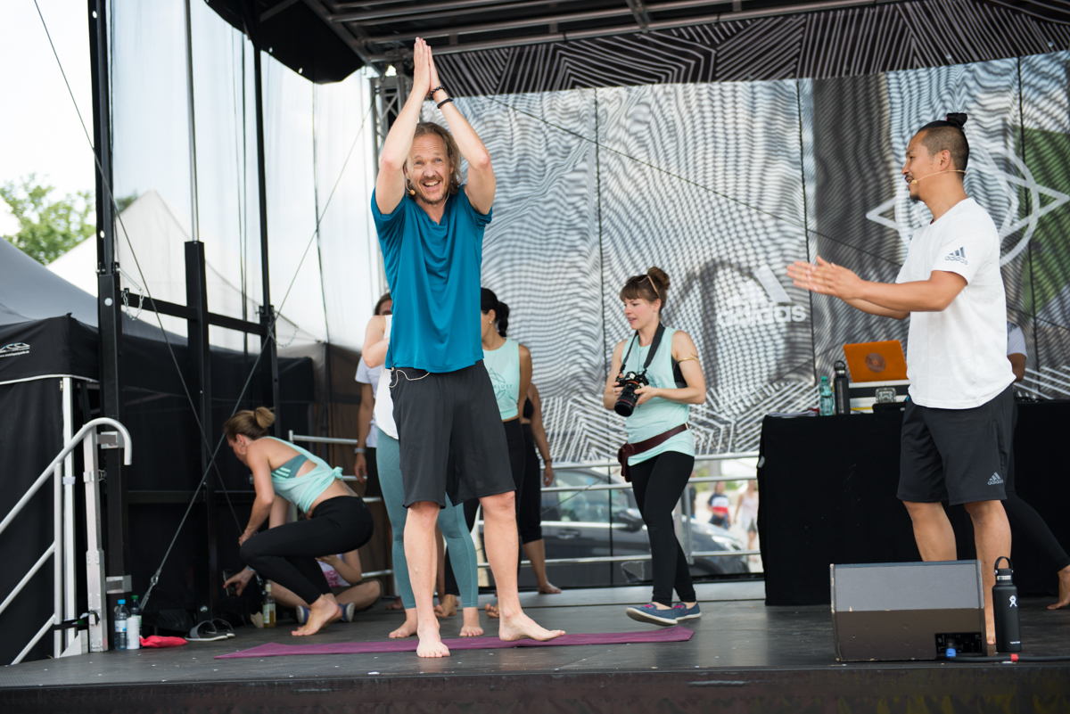 yoga-fotoshooting-patrick-broome-wanderlust-07