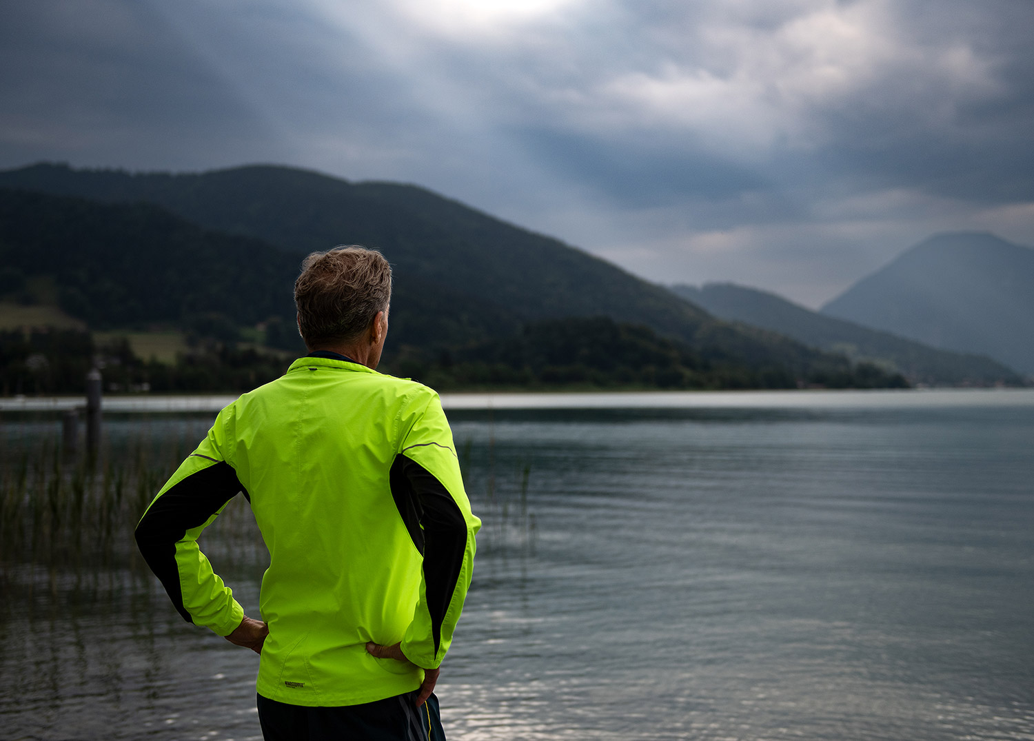portraitfotografie-stefan-scheider-jogger-tegernsee-rueckzugsorte-04