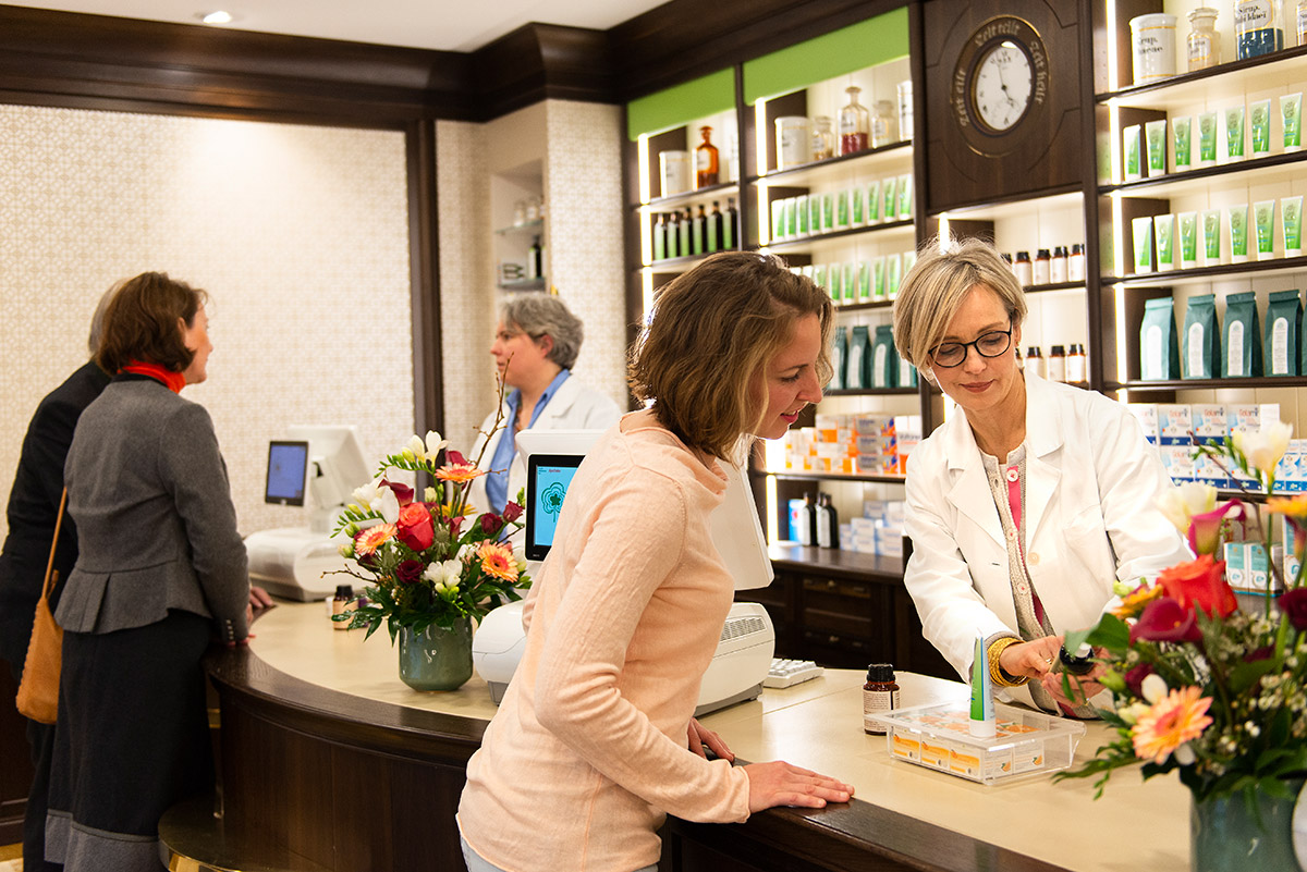 firmenportrait-apotheke-05